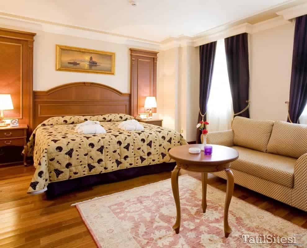 GLK Premier Regency Suites & Spa